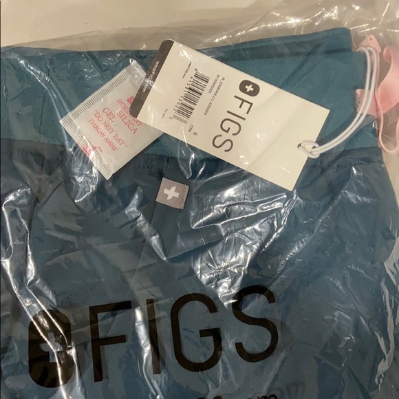 Figs Caribbean Blue Jogger Scrub Pants - Picture 3 of 4